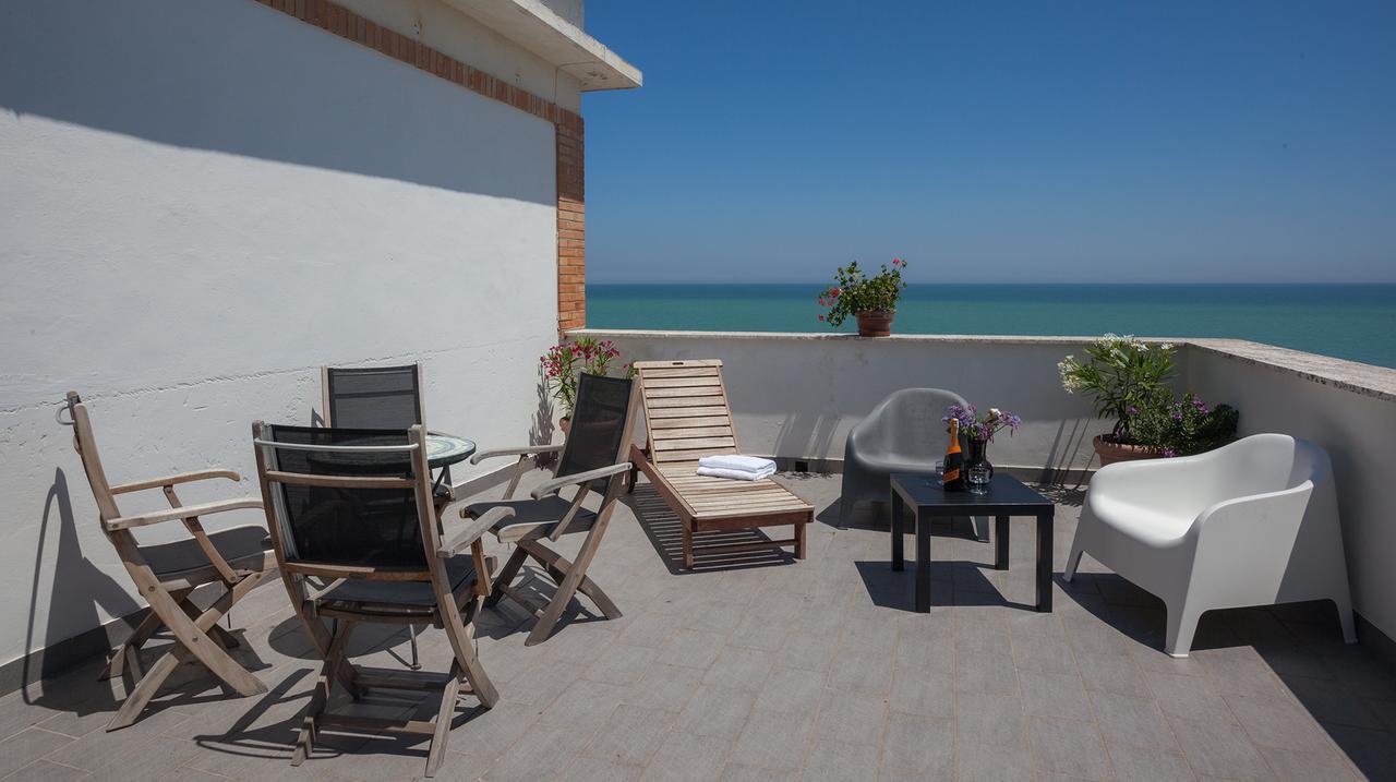 Hotel Bianchi Nicola Porto Recanati Eksteriør bilde