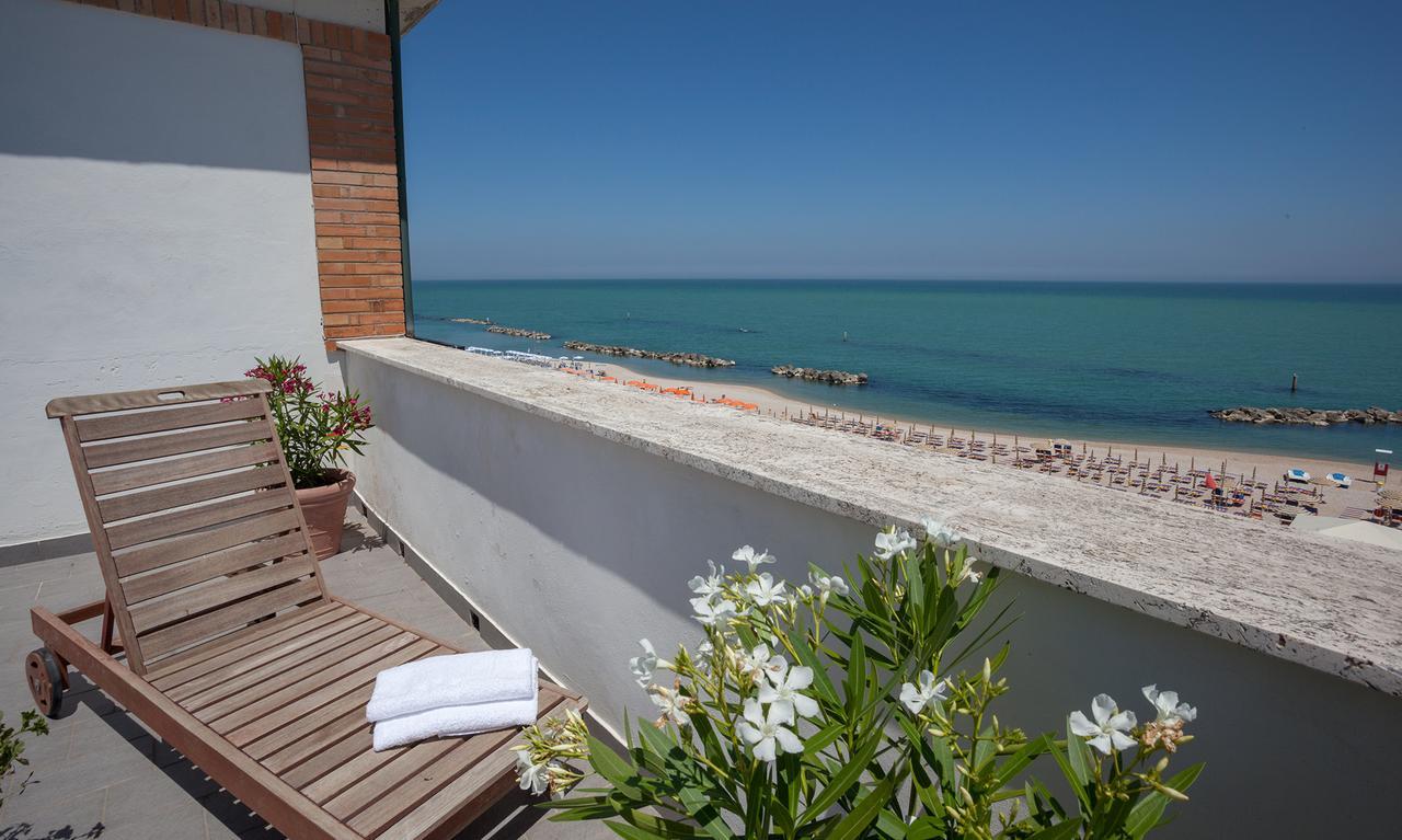 Hotel Bianchi Nicola Porto Recanati Eksteriør bilde